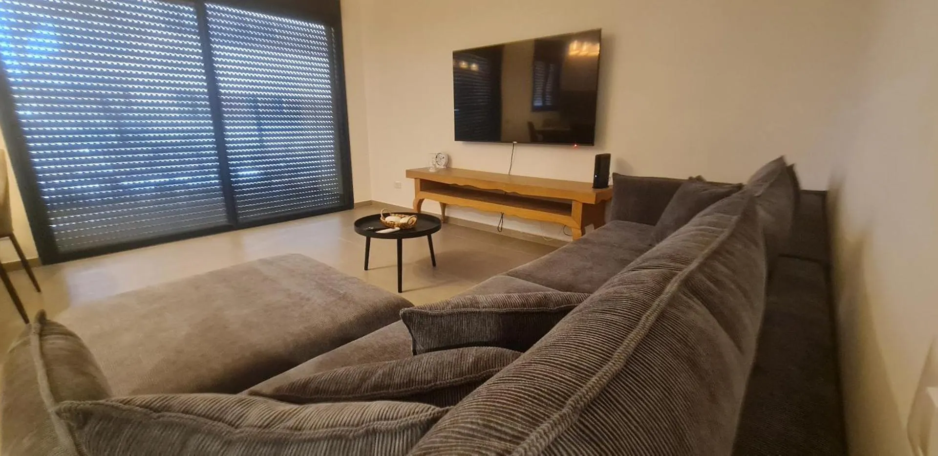 פנינה בשדרה location